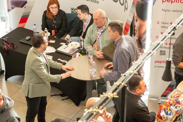 Networking around the Pepita booth